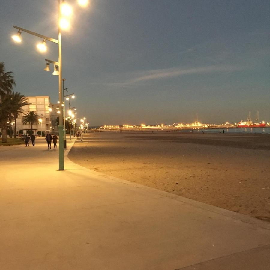 Carrer De Victoria Dels Angels, 11 Apartment Ла Пинеда Екстериор снимка