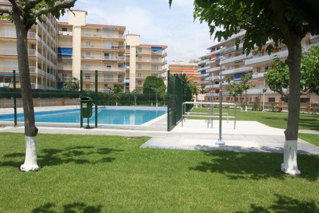 Carrer De Victoria Dels Angels, 11 Apartment Ла Пинеда Екстериор снимка