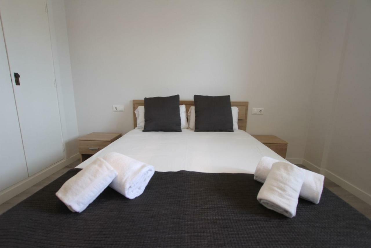 Carrer De Victoria Dels Angels, 11 Apartment Ла Пинеда Екстериор снимка
